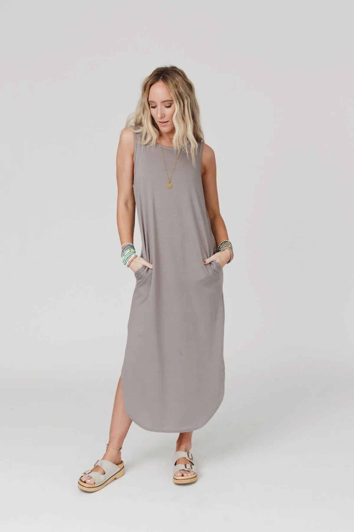 Cassie Sleeveless Pocket Maxi Dress - Coco