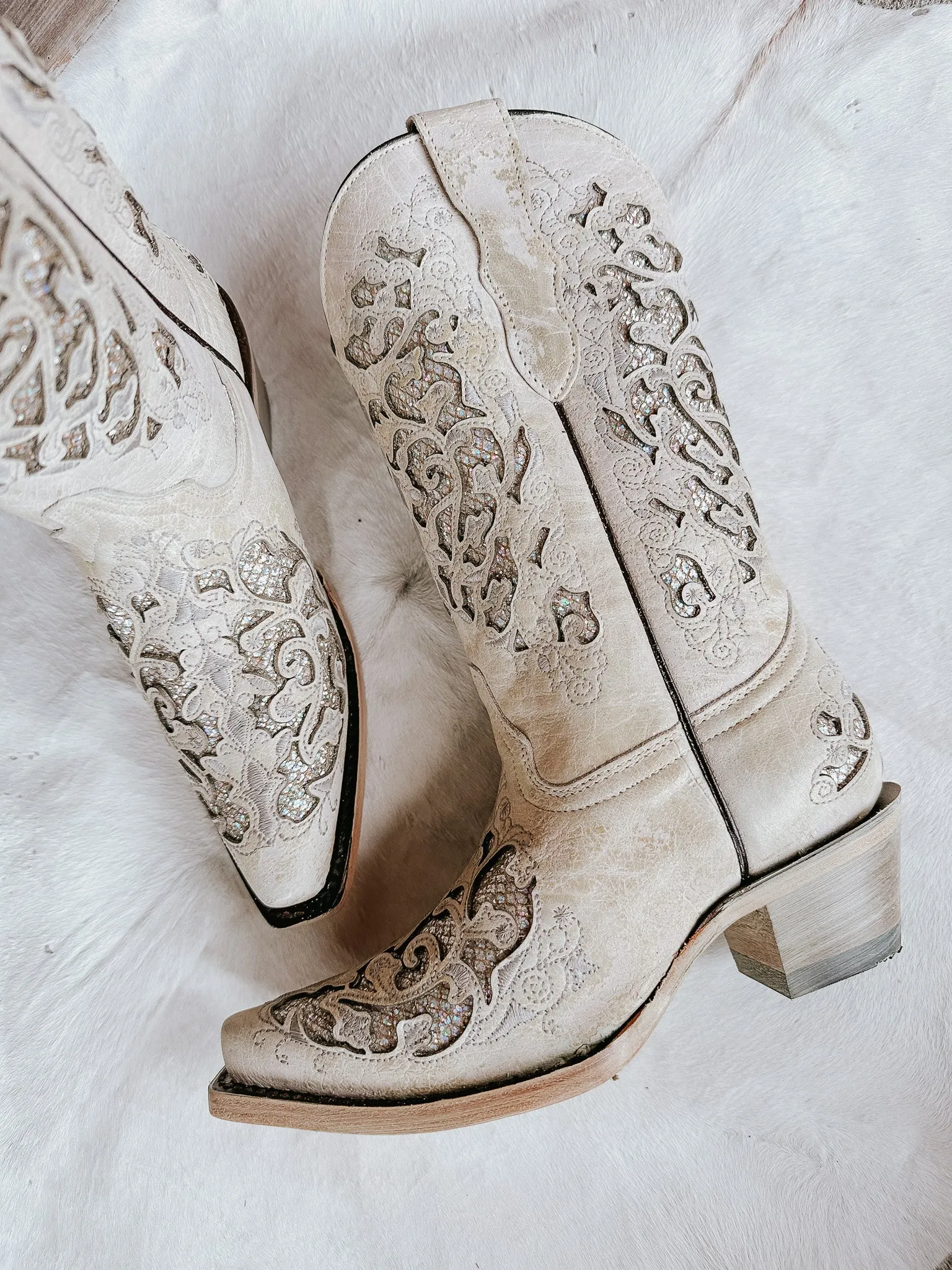 Corral Kid's Bone Glitter Inlay & Embroidery Snip Toe Boots