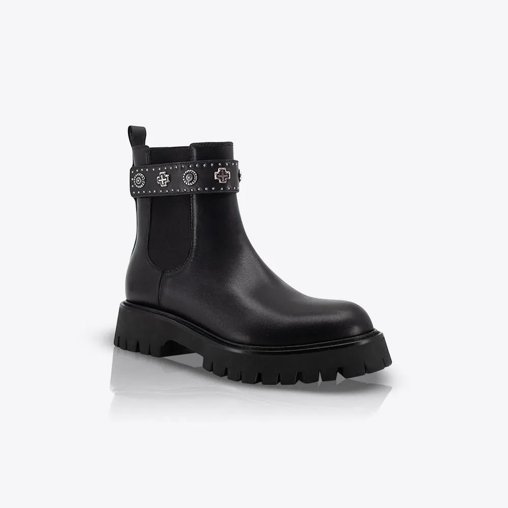 Meadow Boot Black/Silver