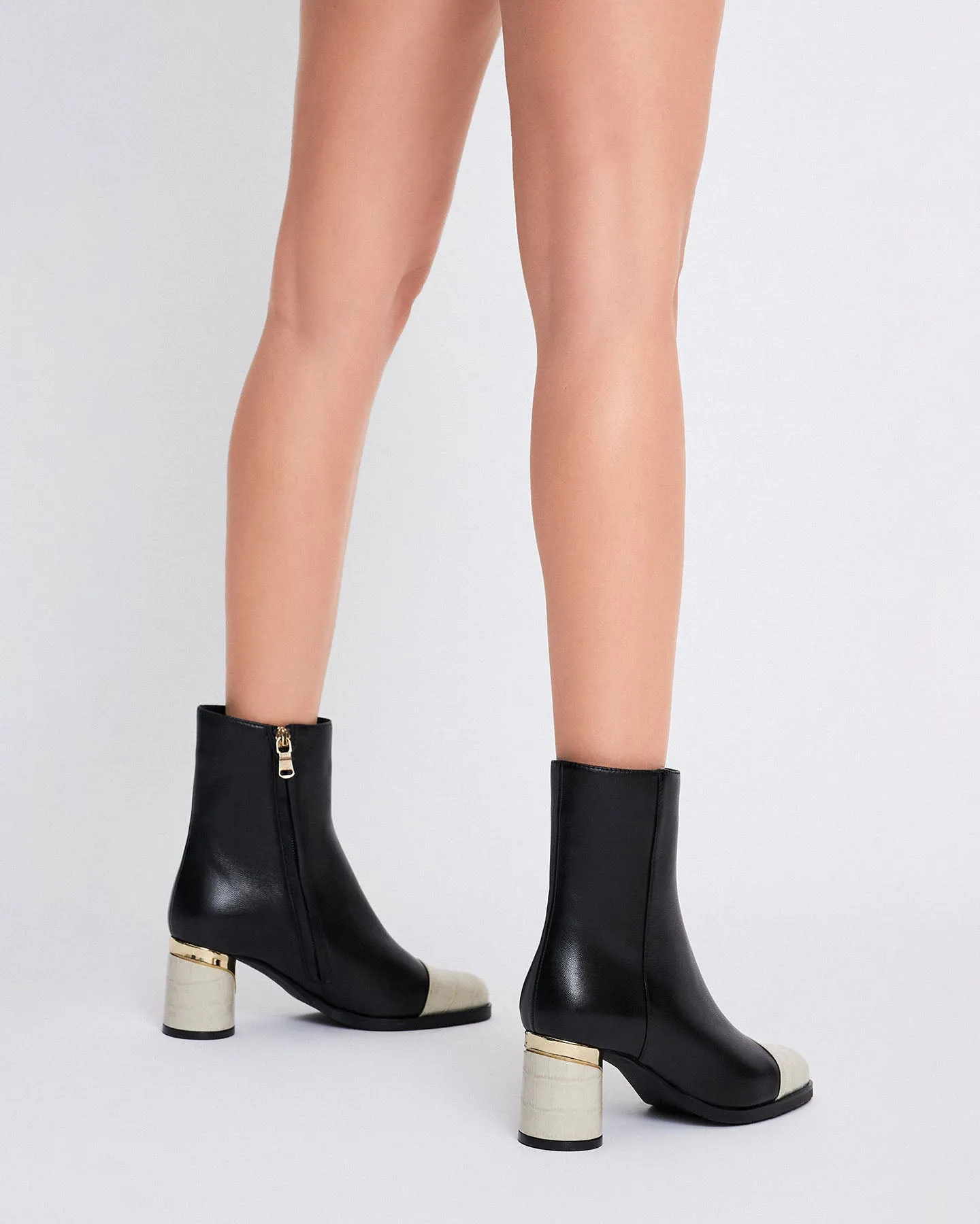 Phoebe Contrast Bootie