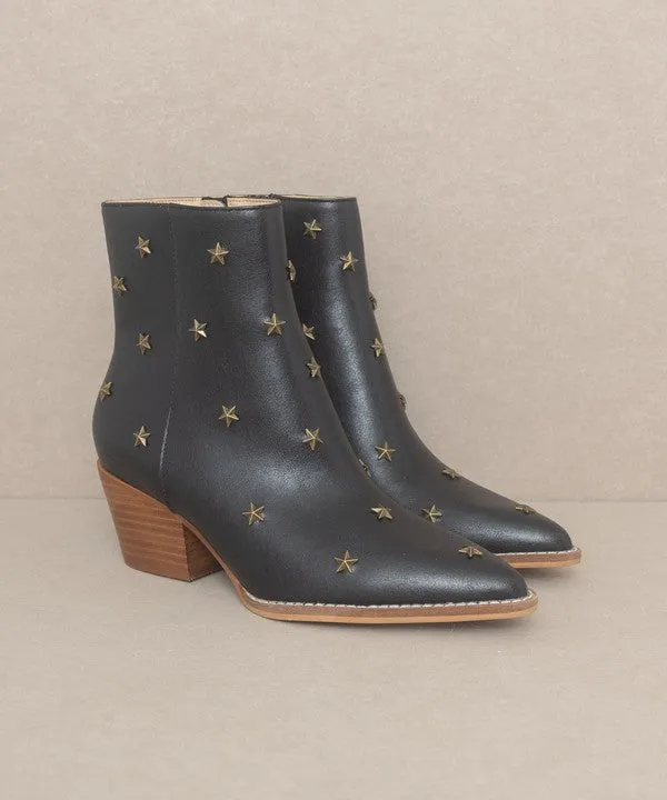 Star Studded Western Boots // WHITE OR BLACK